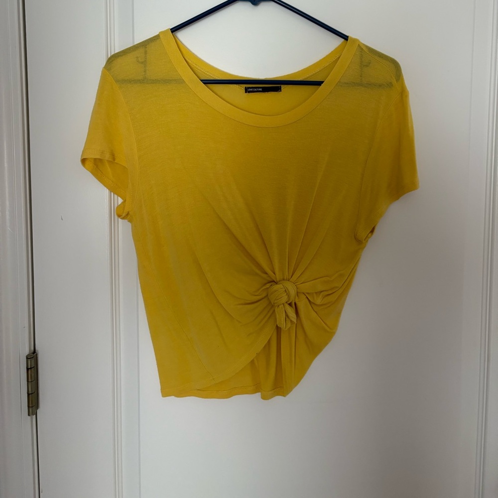 Yellow Top✨